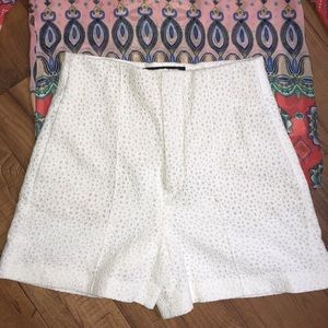 Zara shorts S/26